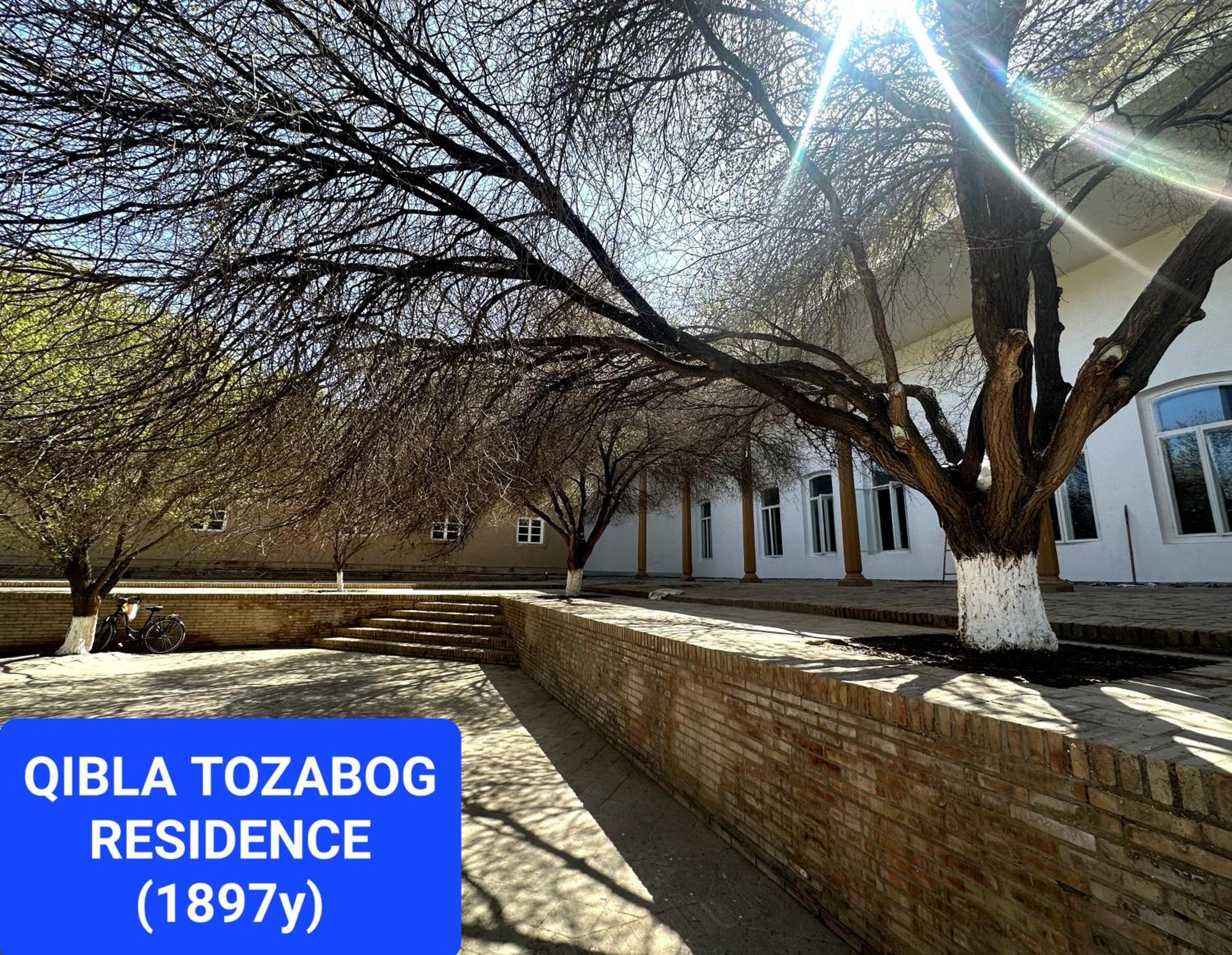 ホテル Qibla Tozabog ヒヴァ エクステリア 写真