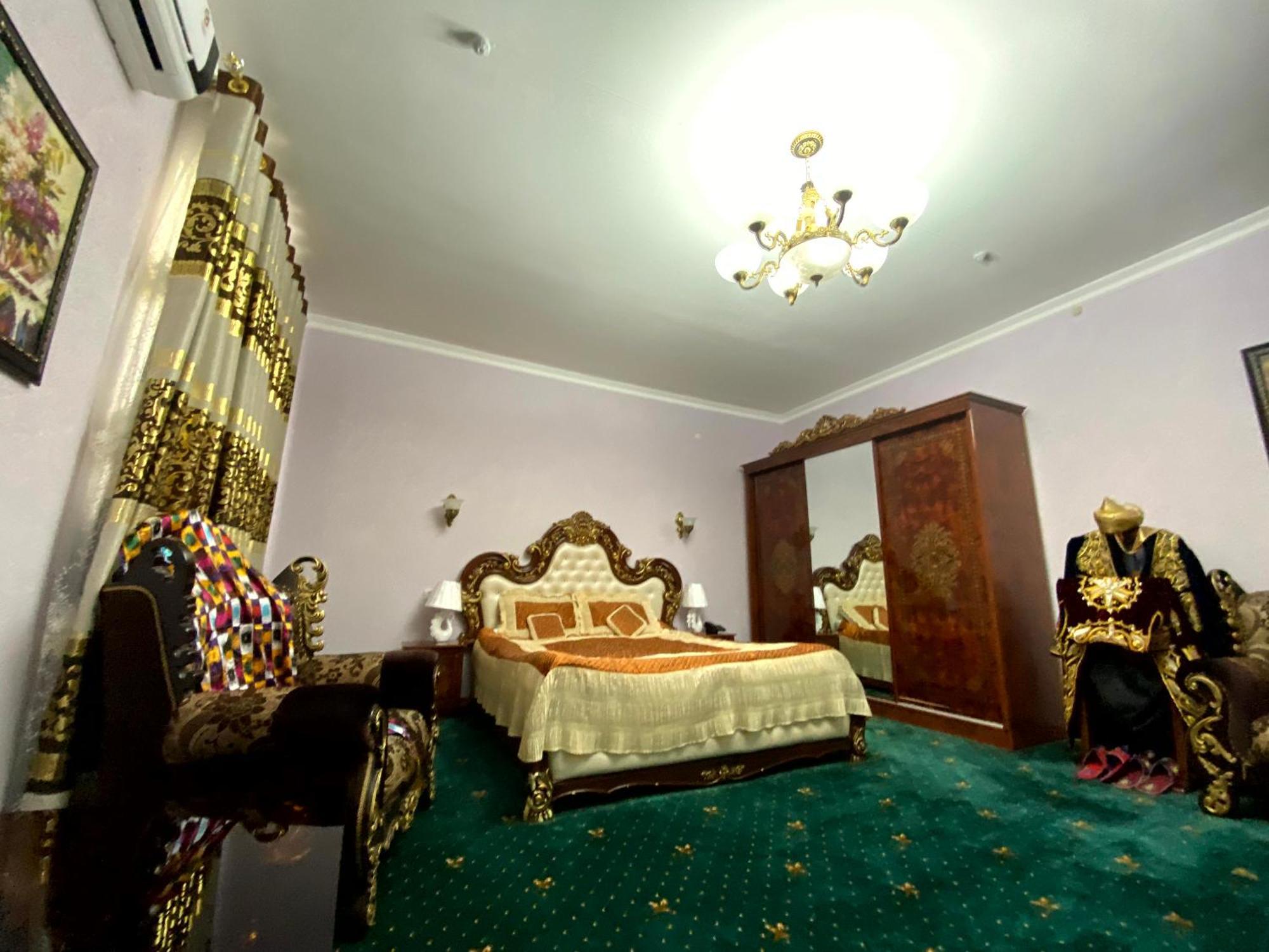 ホテル Qibla Tozabog ヒヴァ エクステリア 写真